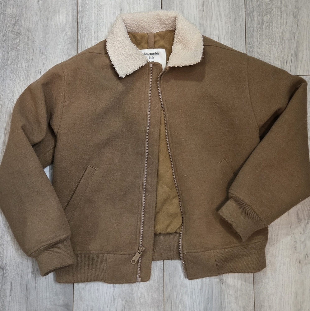 Abercrombie Kids Tan Winter Coat with Cream Sherpa Collar